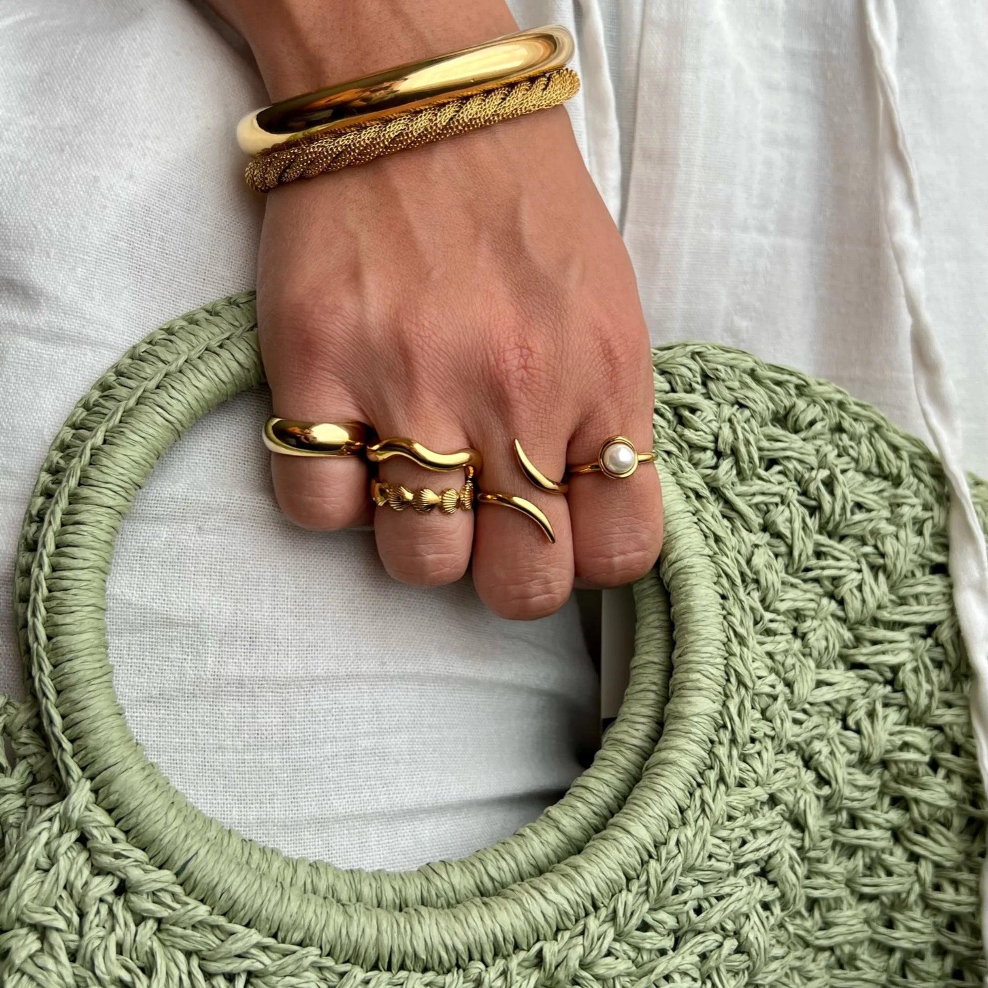 Ellie Vail Libby Shell Ring