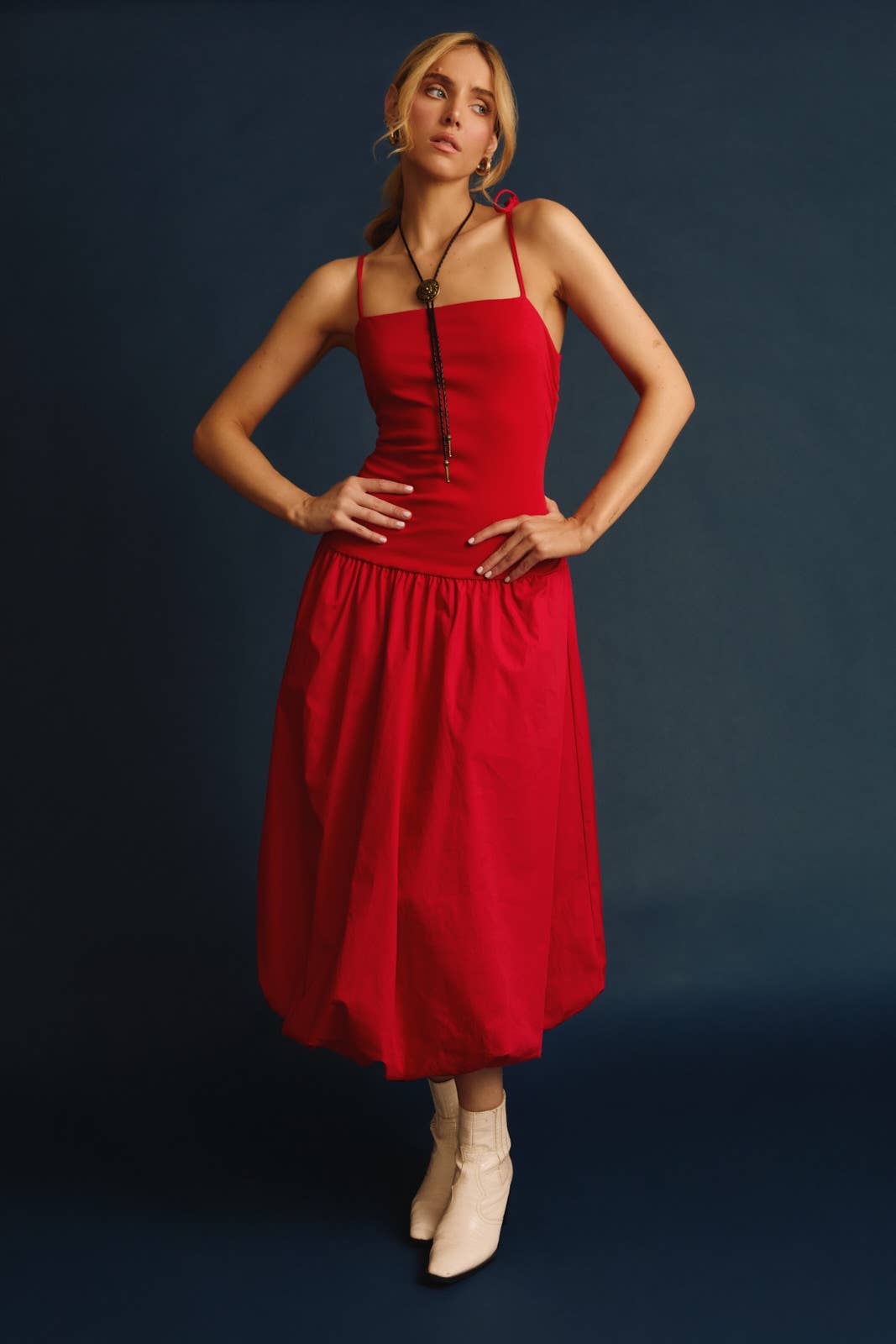 Gilli Sleeveless Drop Waist Bubble Hem Midi Dress