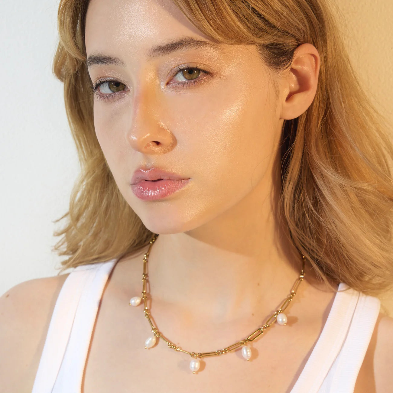 Ellie Vail Kendall Toggle Chain Pearl Necklace