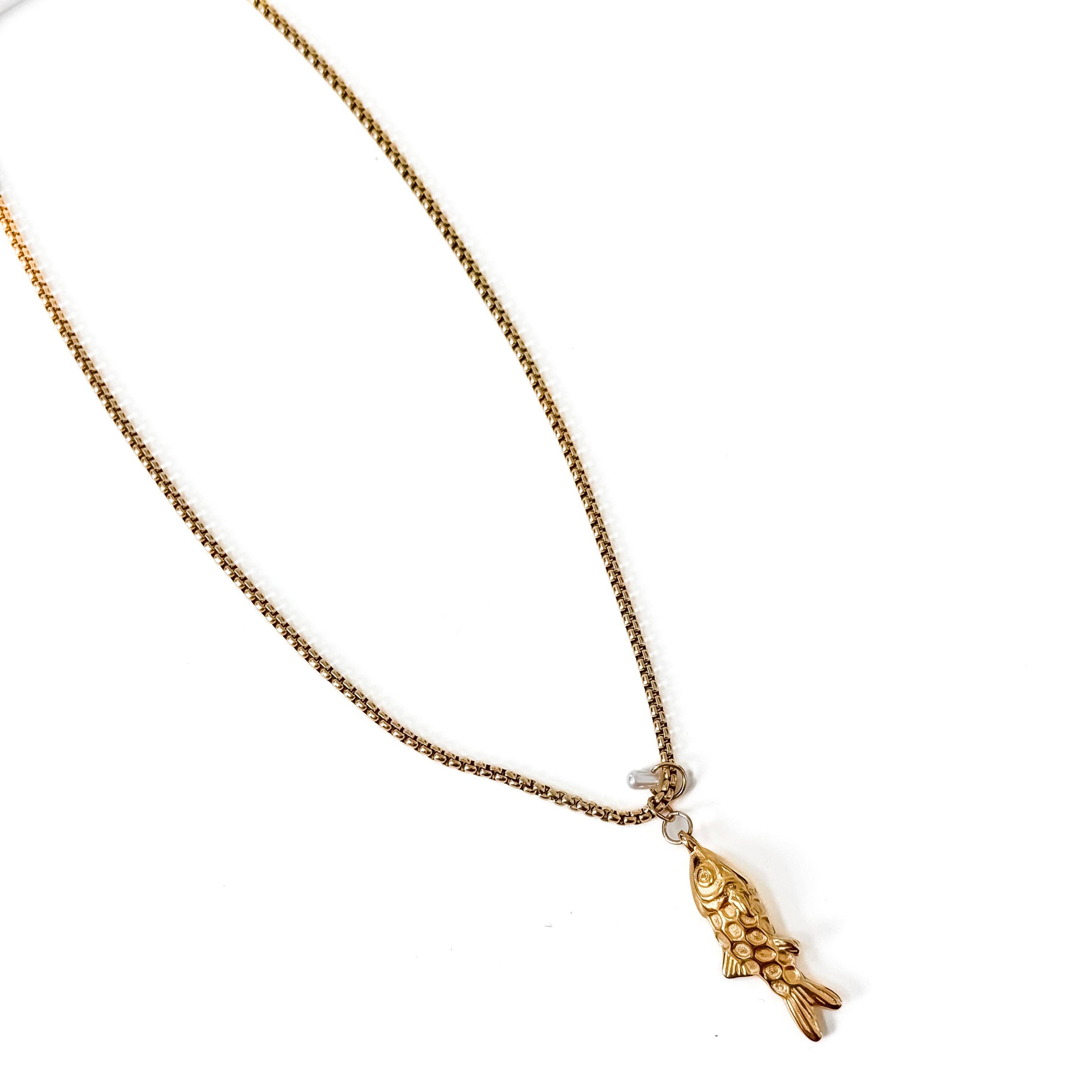 Pretty Simple - Lucky Fish Necklace - Waterproof