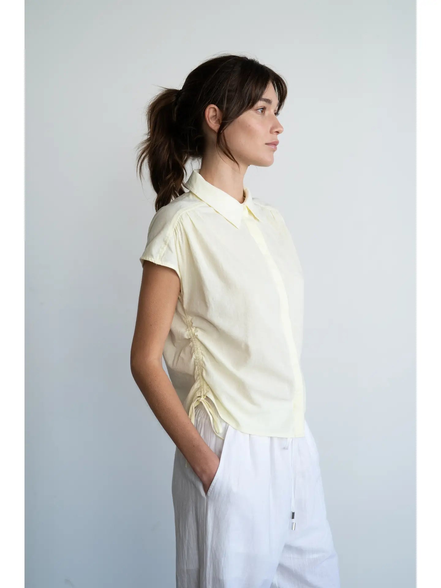 Elle Grey Cap Sleeve Cinched Button Up