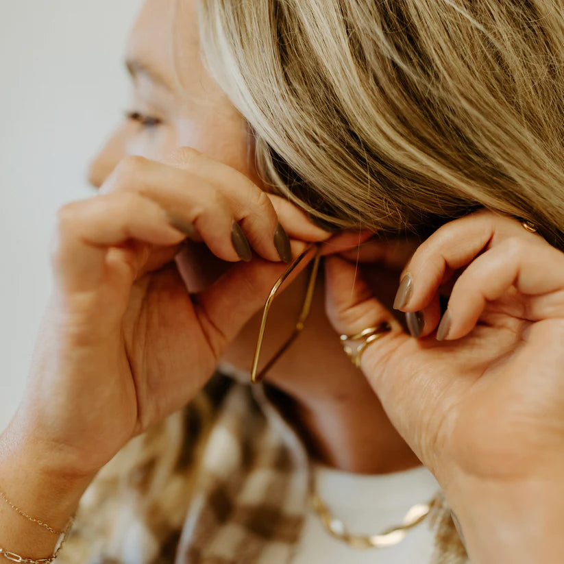 3 Souls Lady Boss Square Hoop Earring in Gold or Silver